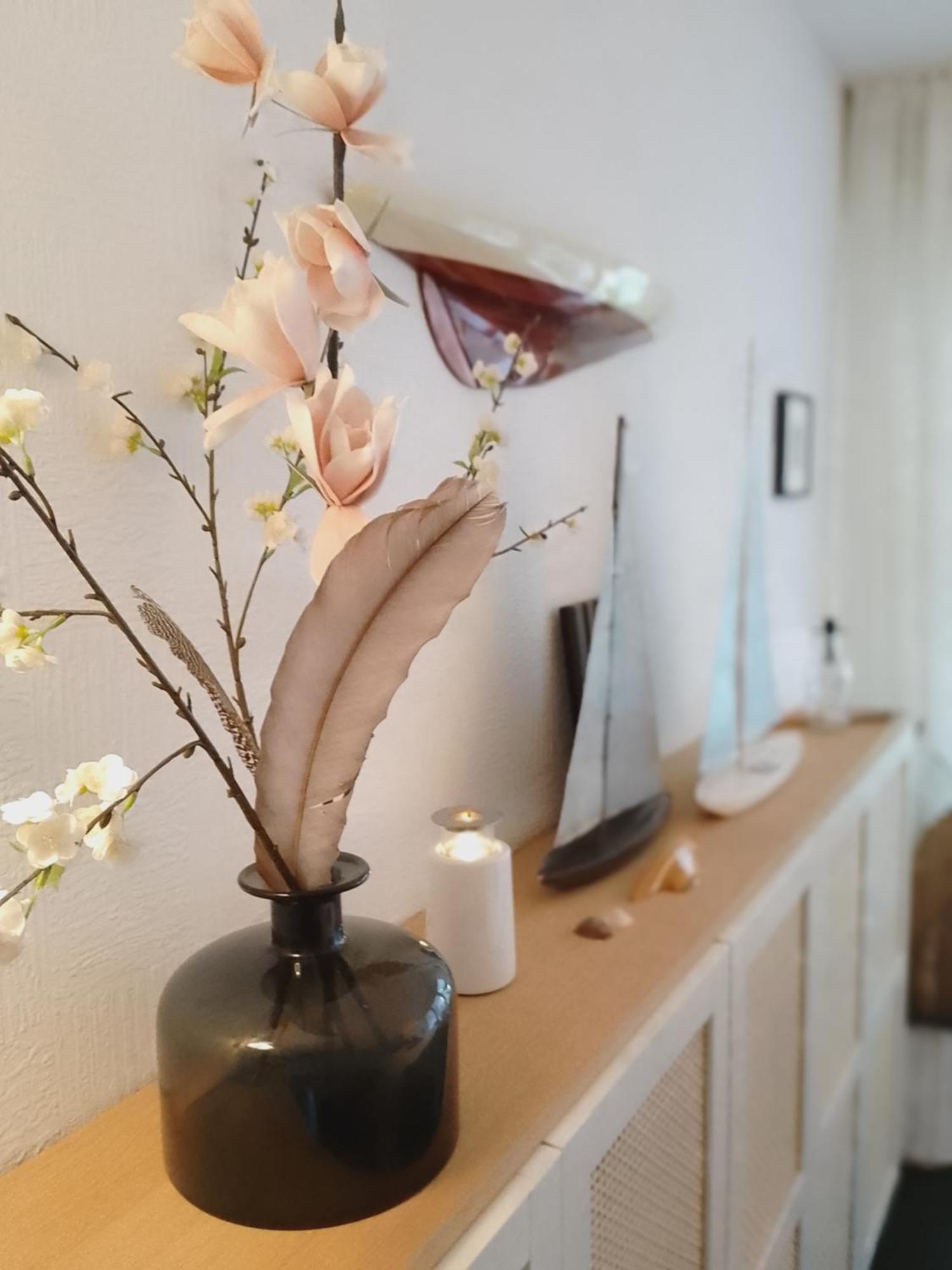 J Apartment Kreuztal Luaran gambar